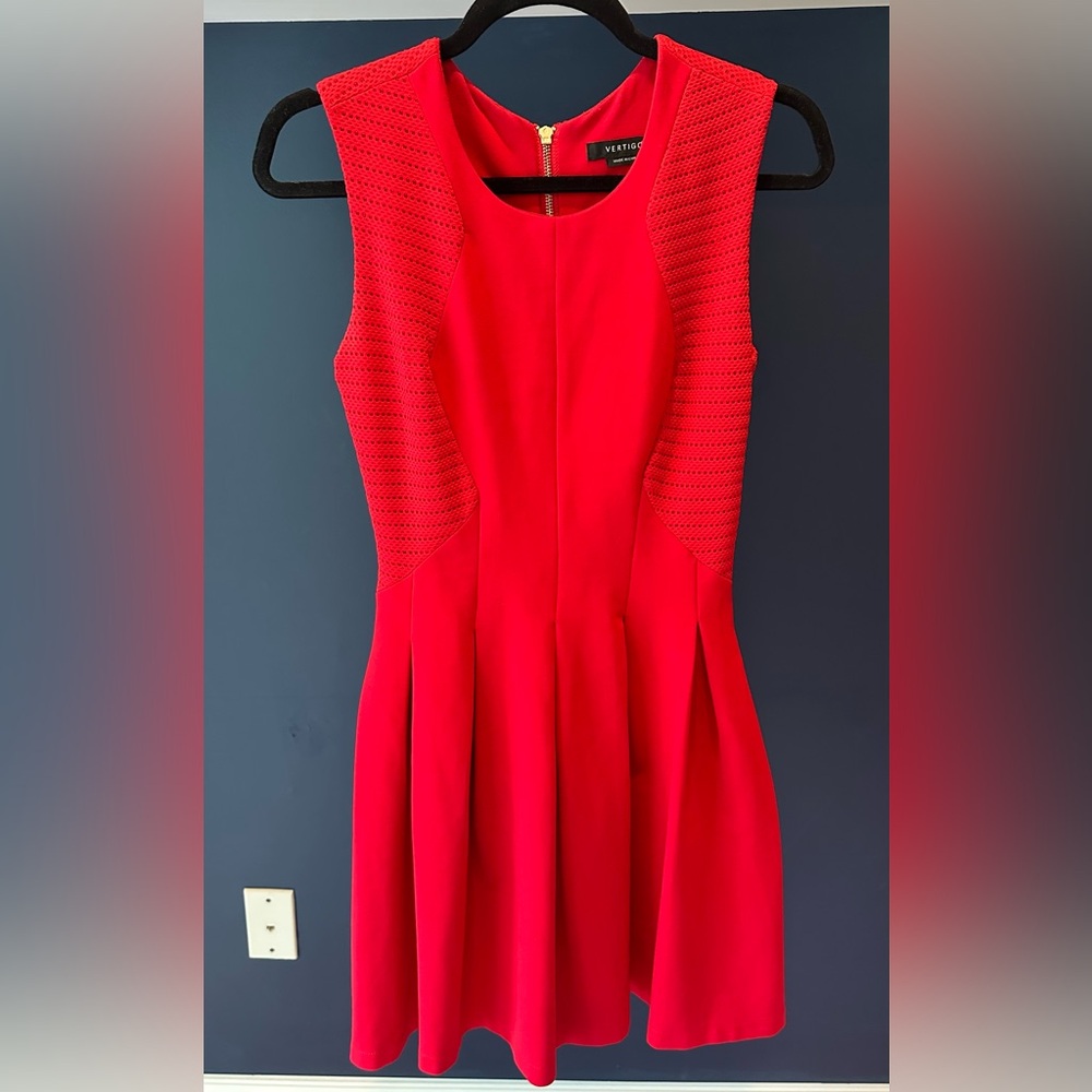 Elegant Red Sleeveless Dress
